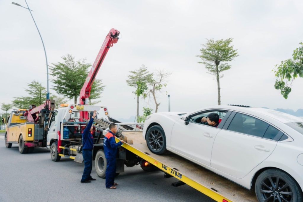 dich-vu-keo-cau-xe-cua-Dang-Tuan