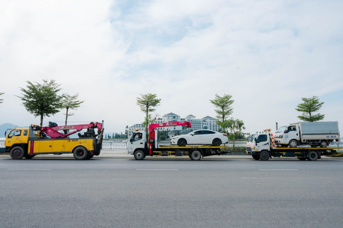 Dich-vu-cuu-ho-khan-cap-o-bai-chay-ha-long